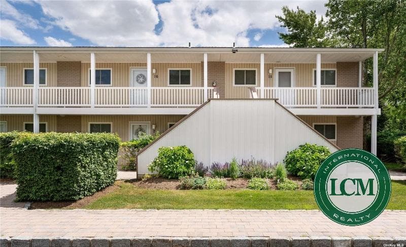 Apartamento à venda nos Hamptons